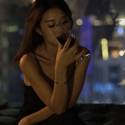 黑白模特