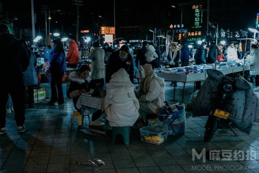 纪实模特