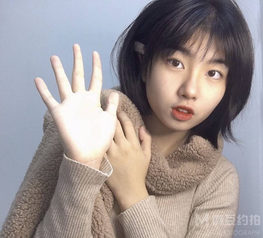 情绪模特