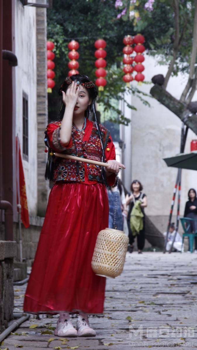 汉服模特