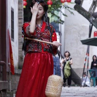 汉服模特