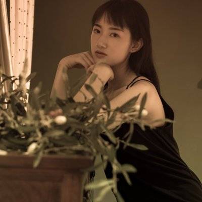 黑白模特