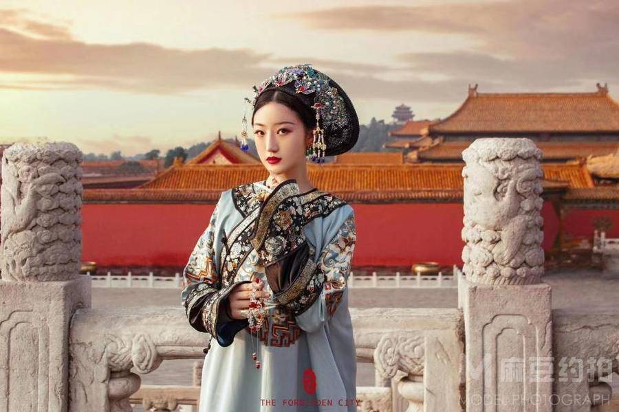 妆容模特