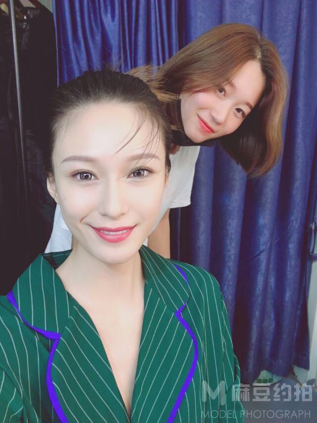 商务模特