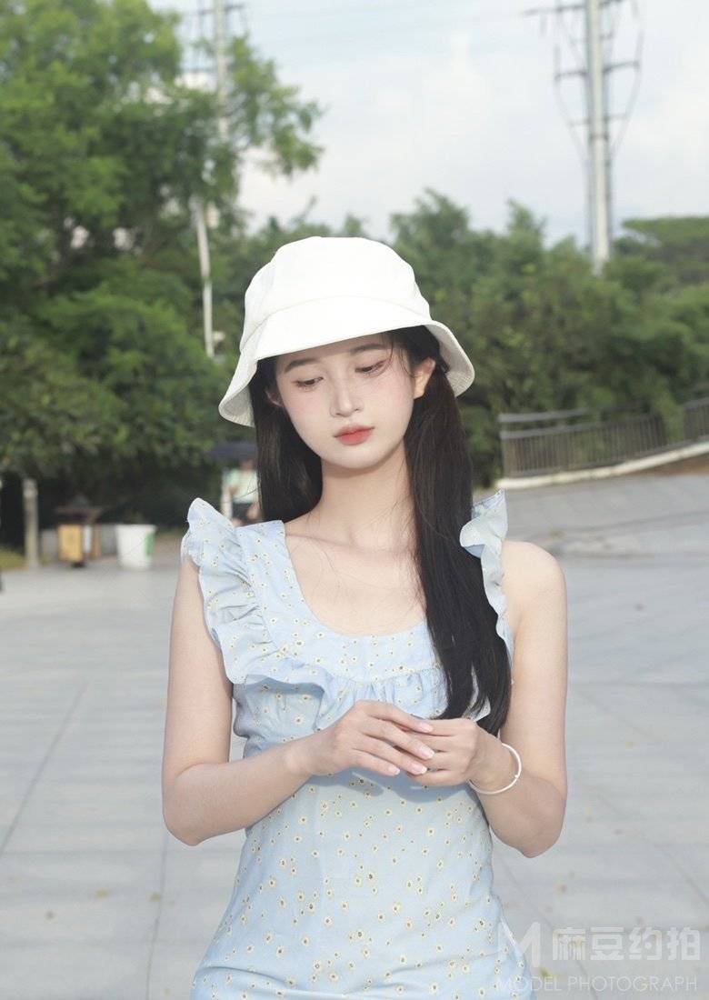清新模特