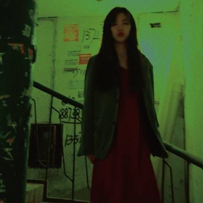 宝丽来模特