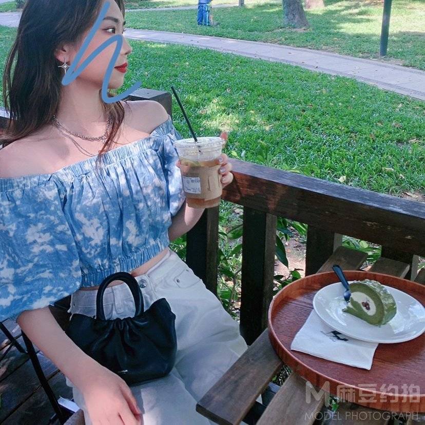 清新模特