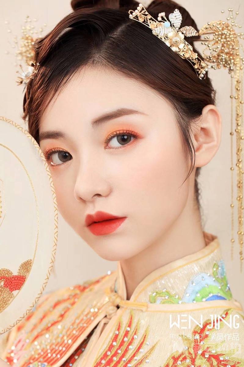 妆容模特