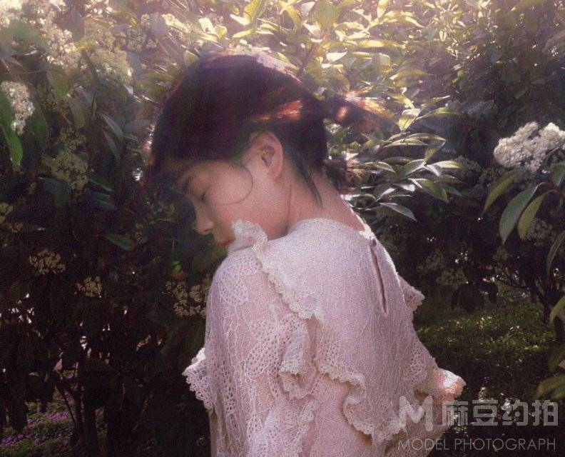 宝丽来模特