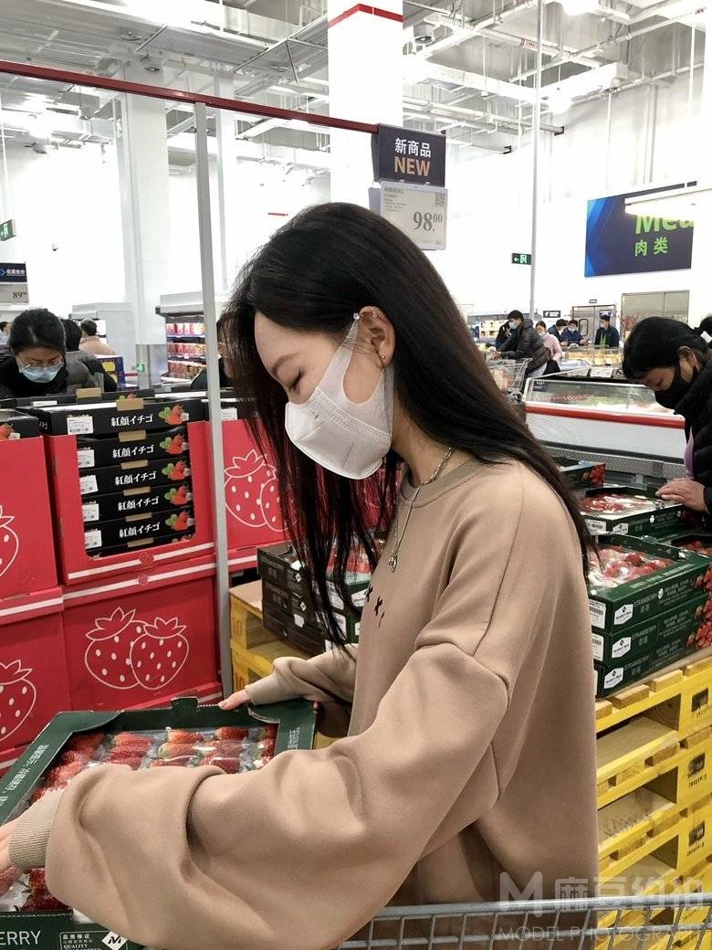 妆容模特