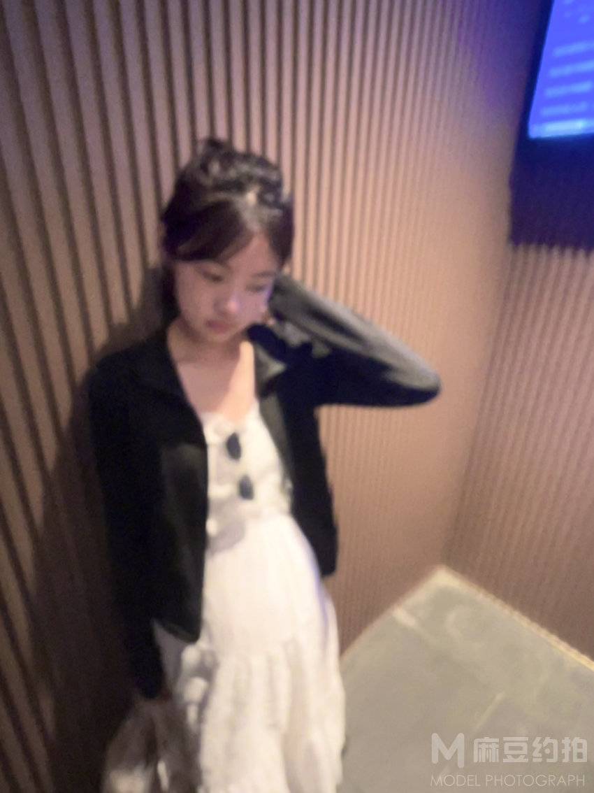 胶片模特