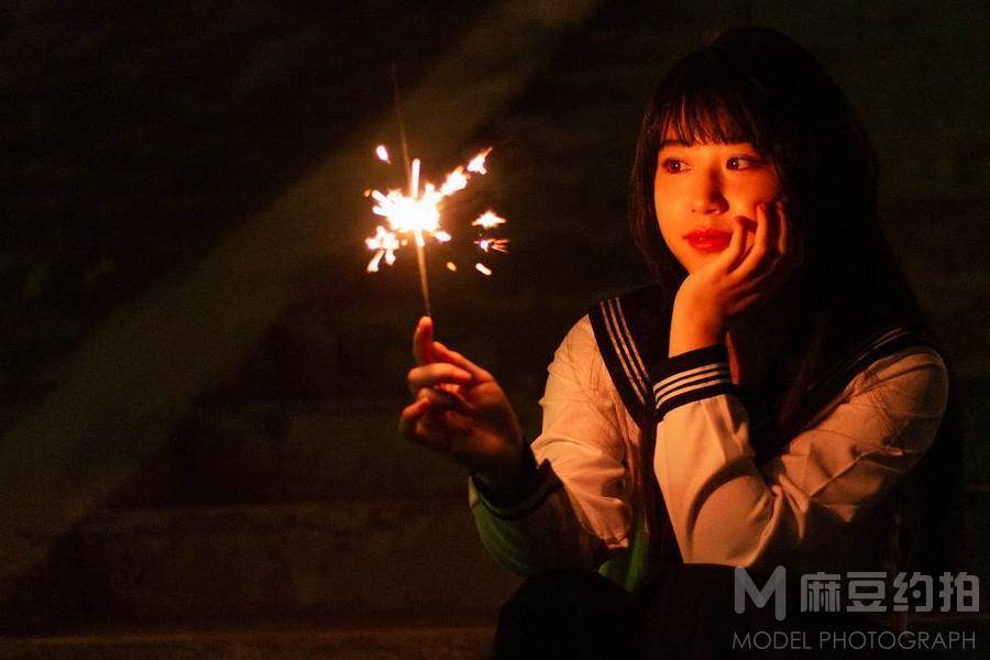 夜景模特