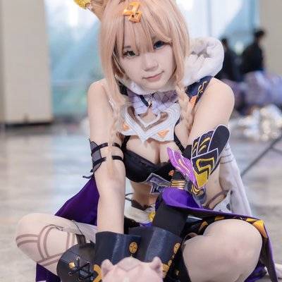 cosplay模特