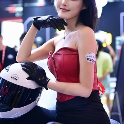 纪实模特