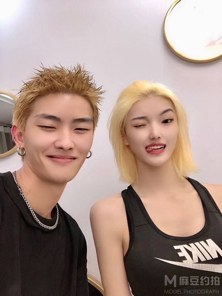 时尚模特