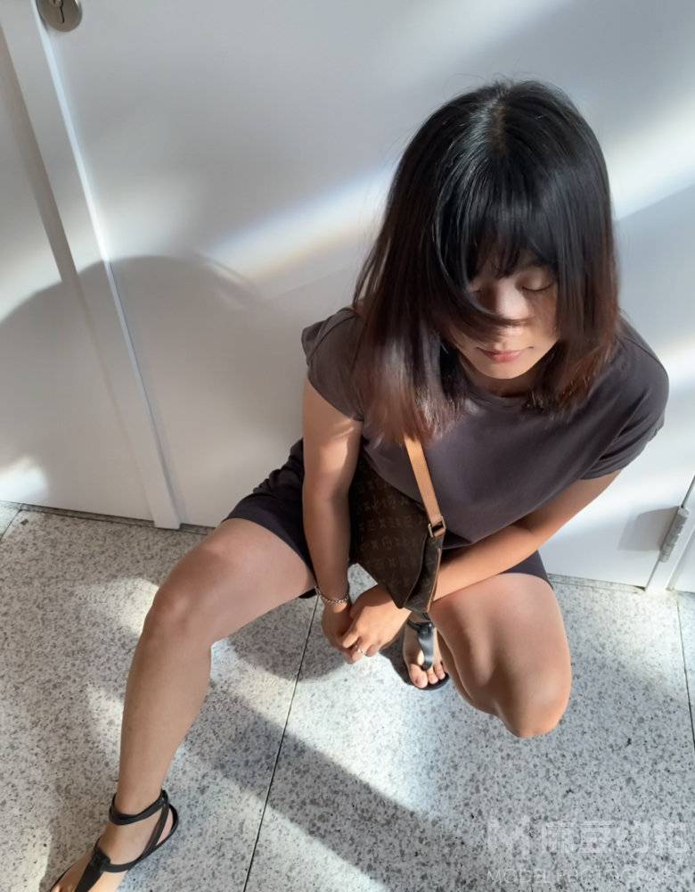 黑白模特