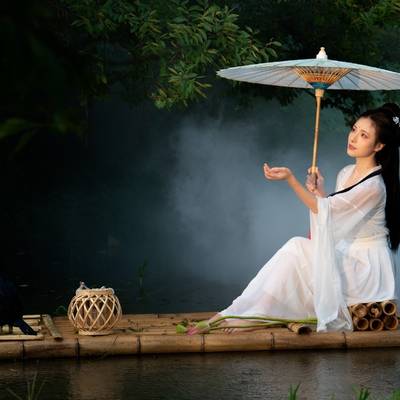 汉服模特