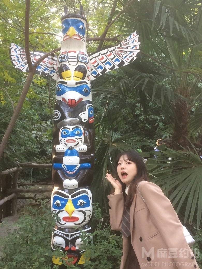 校园模特