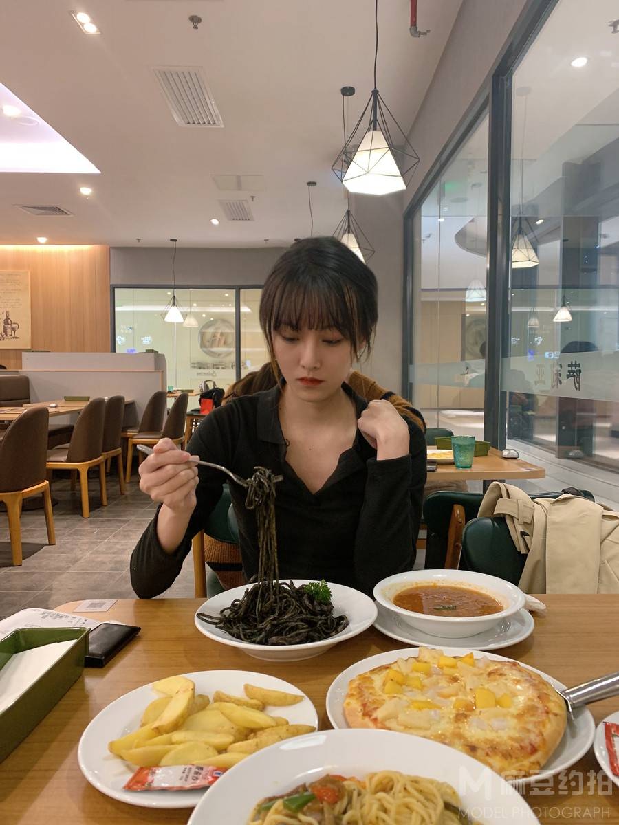 韩系模特