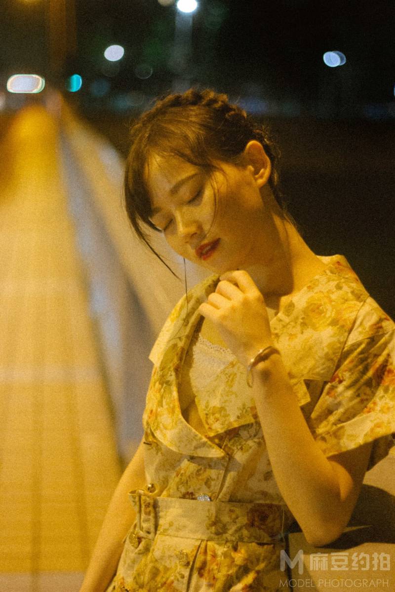胶片模特