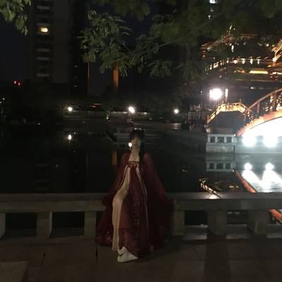 汉服模特