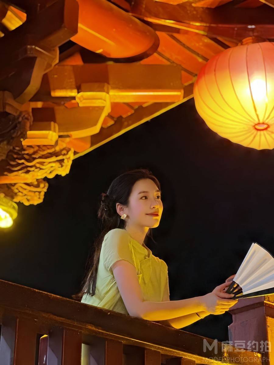 民国模特