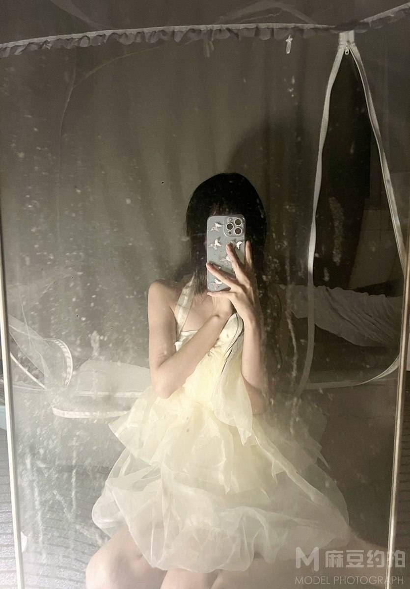纪实模特