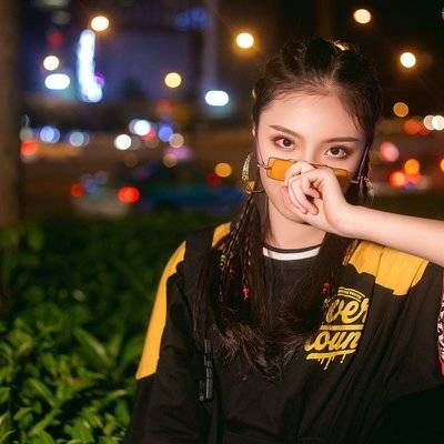 夜景模特