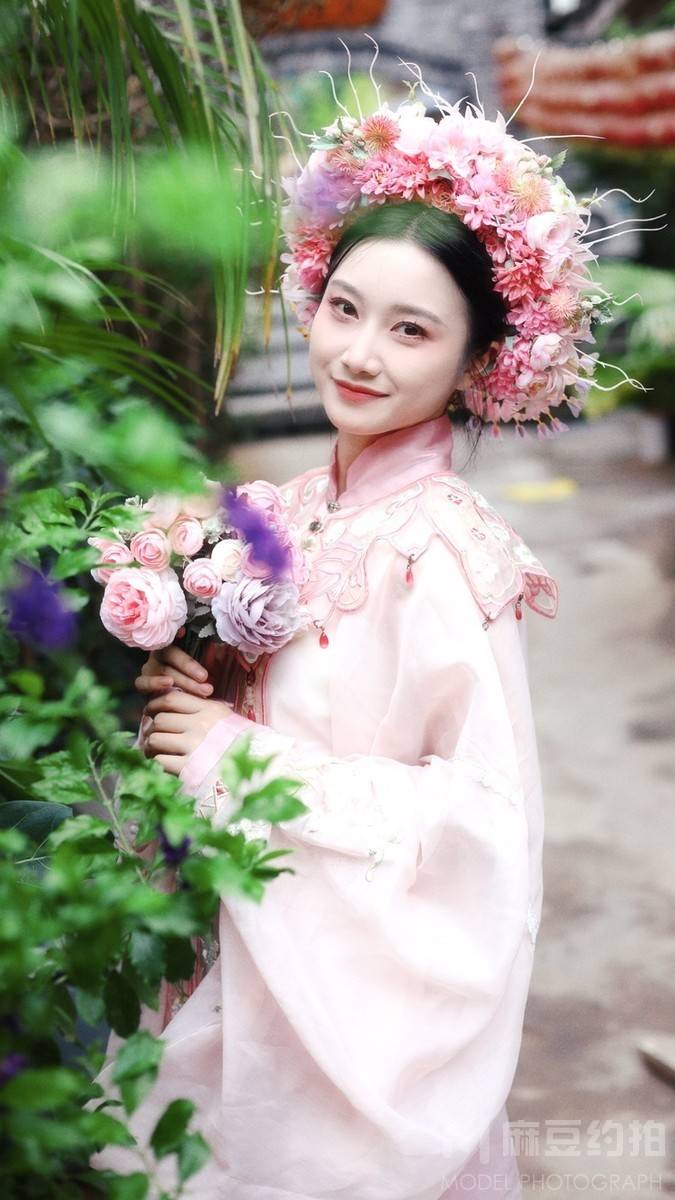 胶片模特