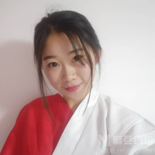 民国模特