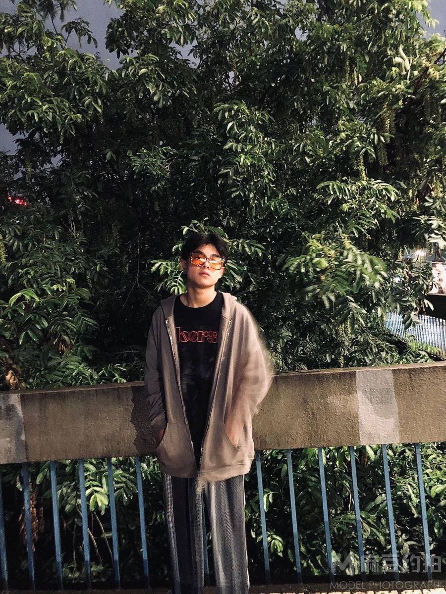 暗黑模特