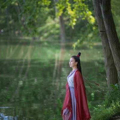 汉服模特
