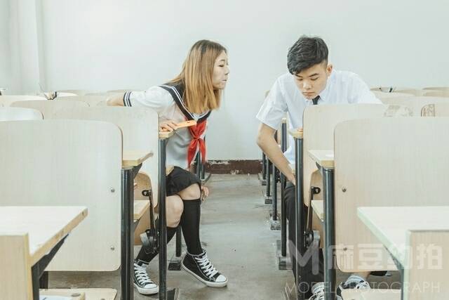 情侣模特