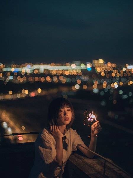 夜景模特