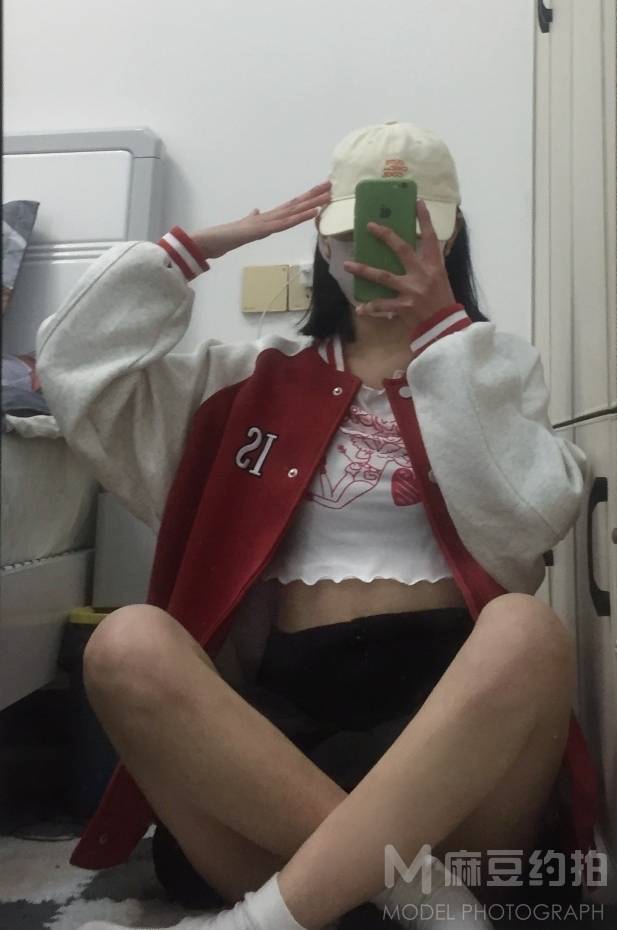 黑白模特