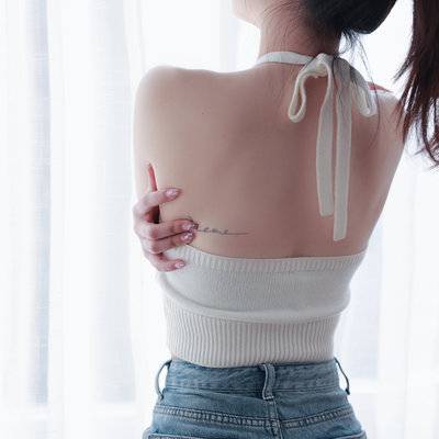 黑白模特