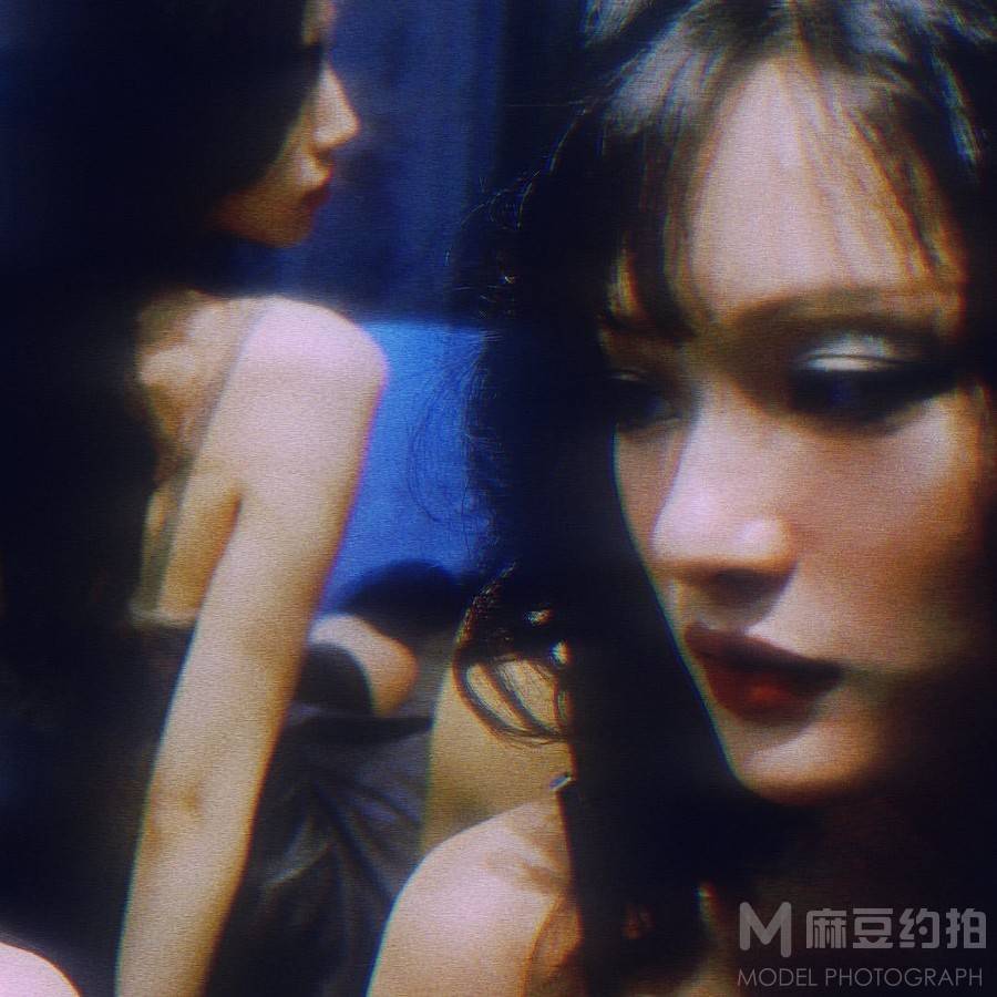 情绪模特