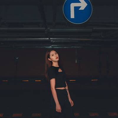 情绪模特