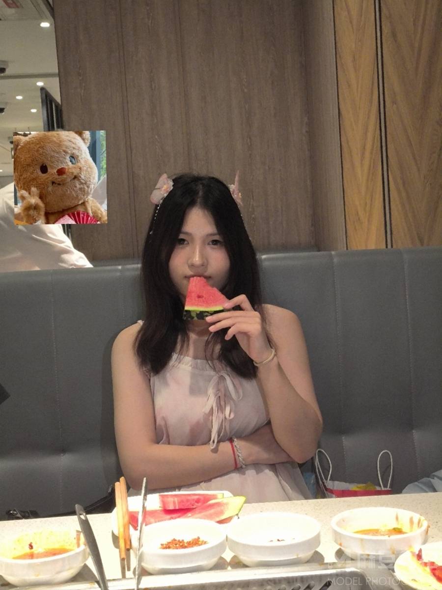 校园模特