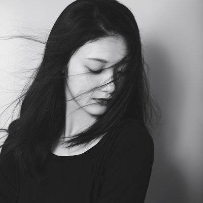 黑白模特