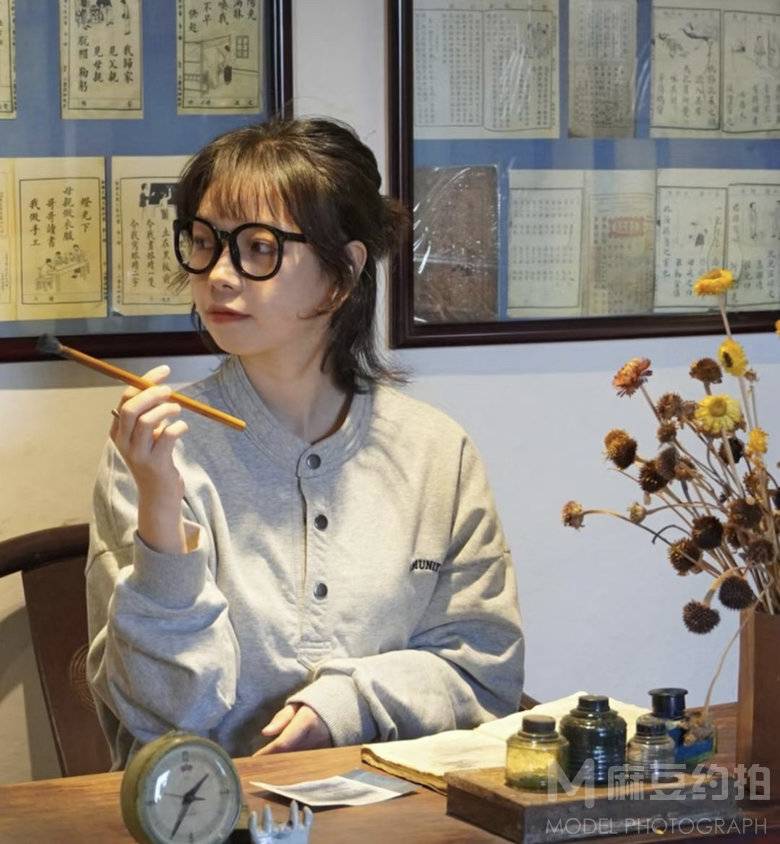 清新模特