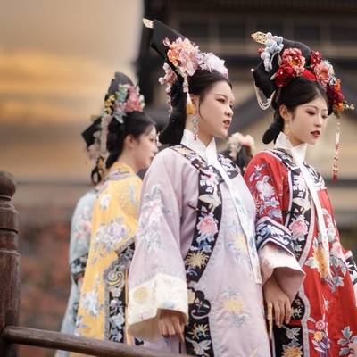 汉服模特