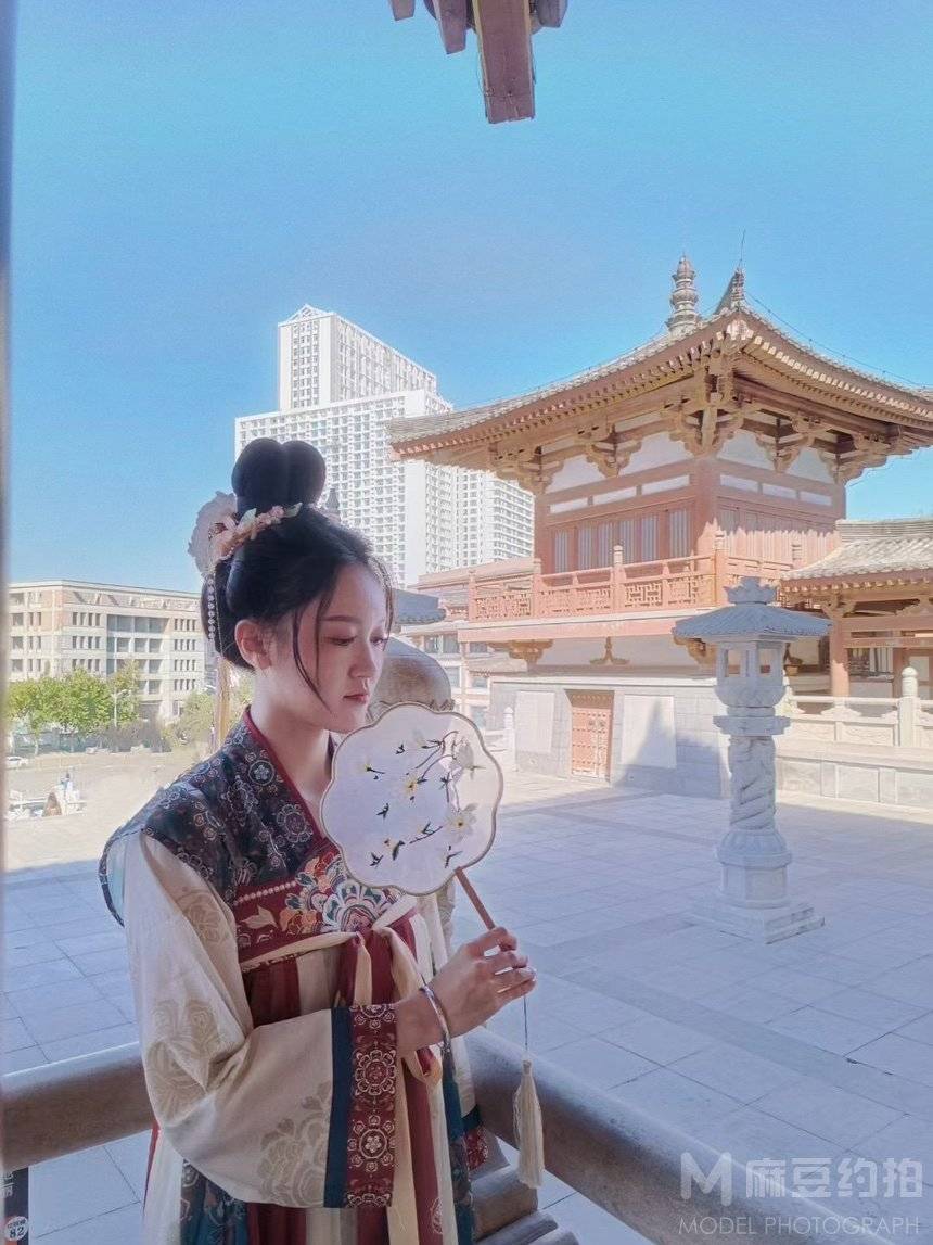 民国模特
