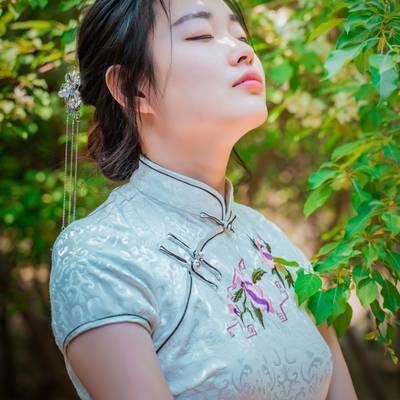 汉服模特