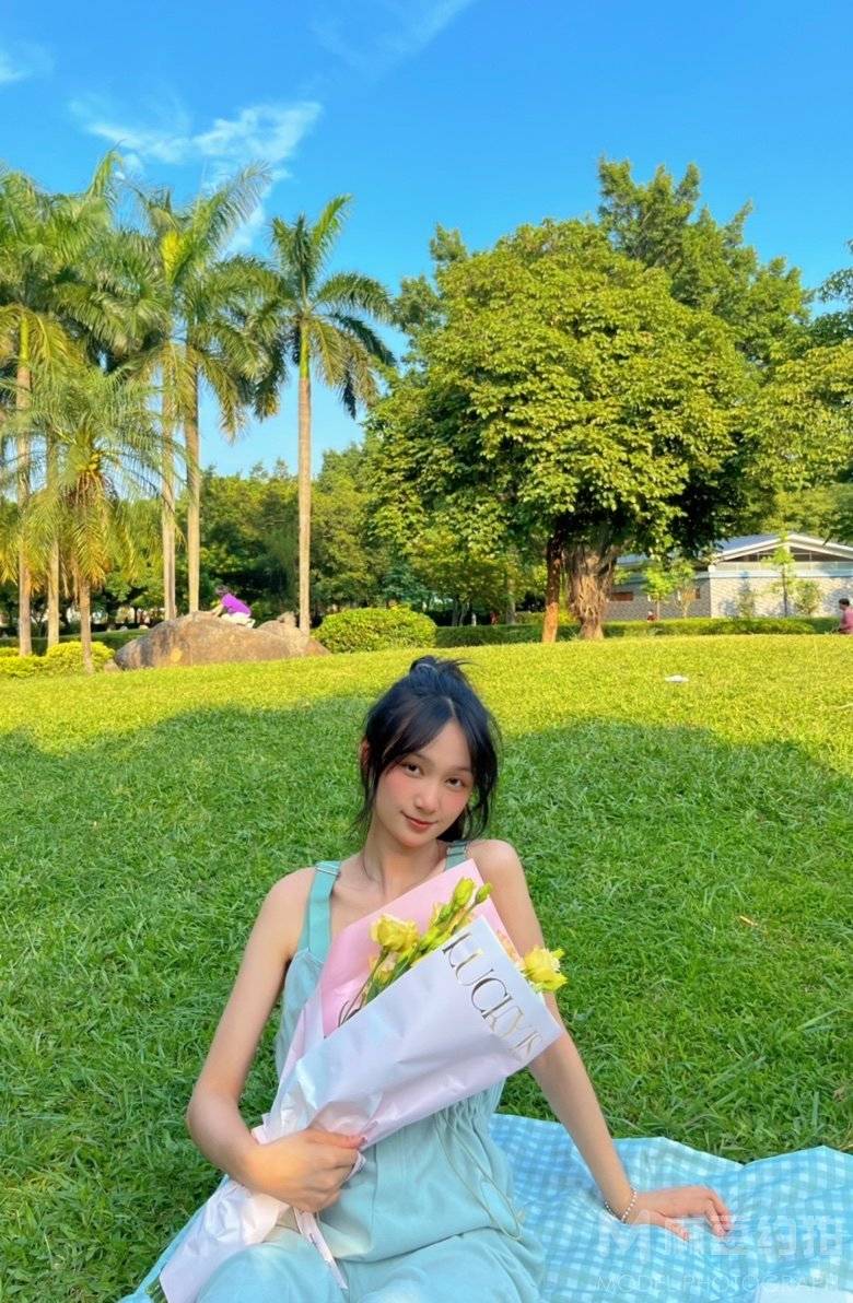 胶片模特