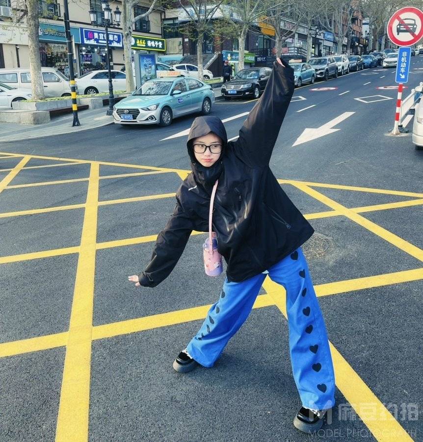 清新模特