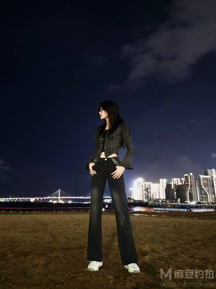 夜景模特