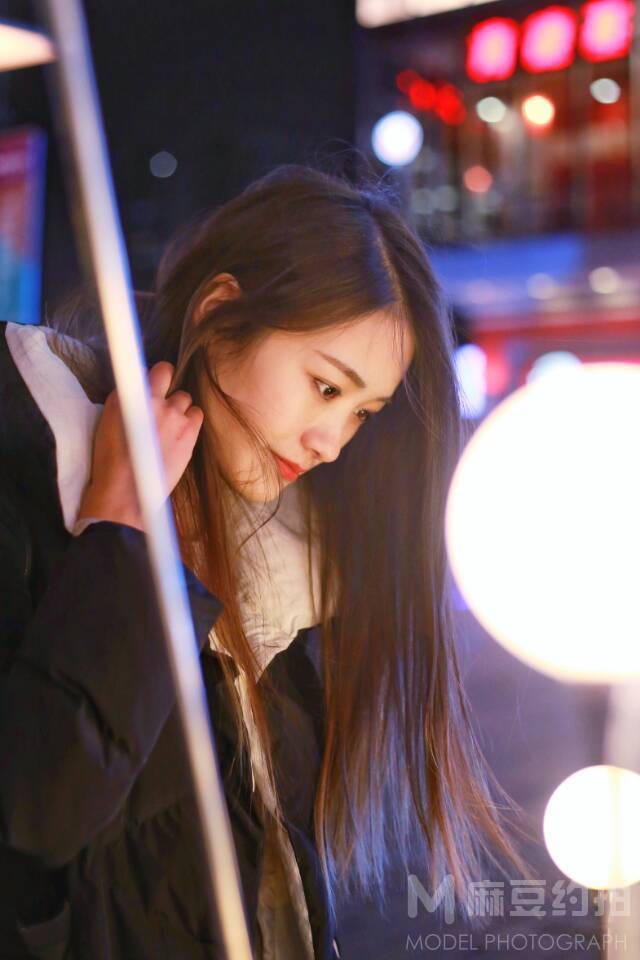 夜景模特