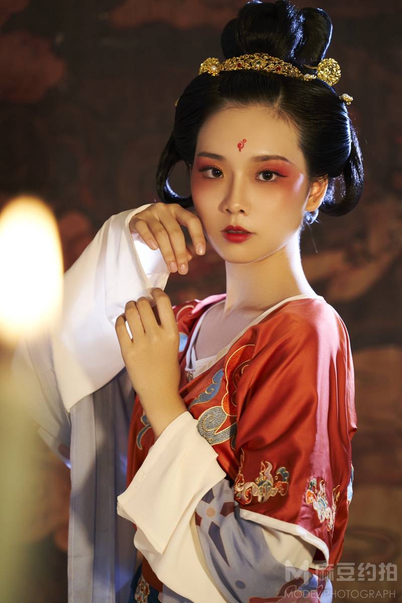妆容模特