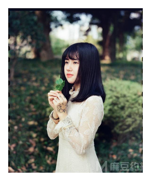 胶片模特